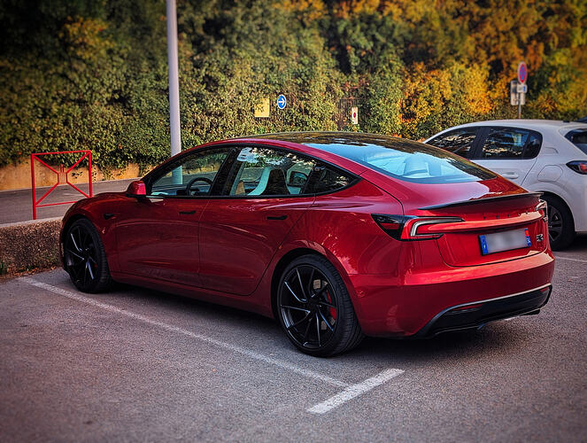 tesla_model_3_performance_highland_2025_9