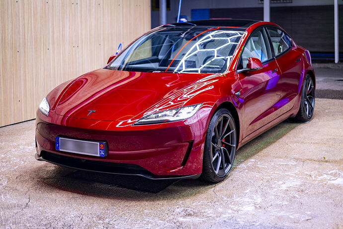 tesla_model_3_performance_highland_2025_1